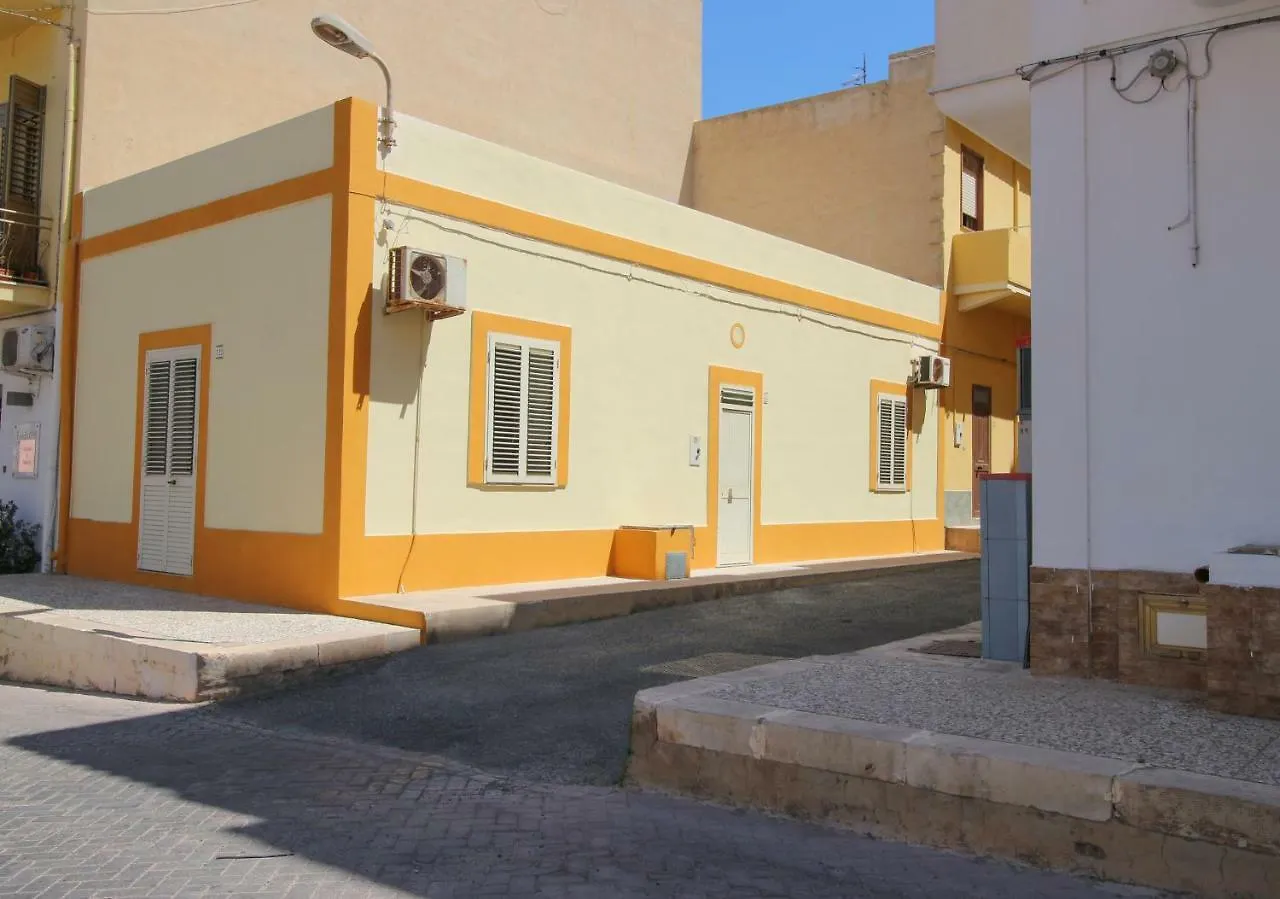 Karyba House Villa Lampedusa 0*,